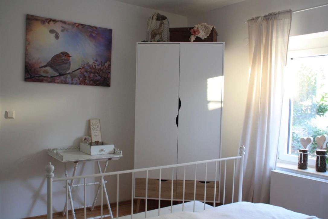 Gemuetliche Ferienwohnung In Edesheim An Der Weinstrasse Exteriör bild